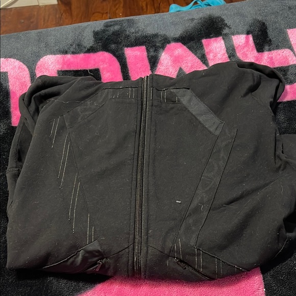 Black lululemon Jacket (like define jacket) - Picture 1 of 2